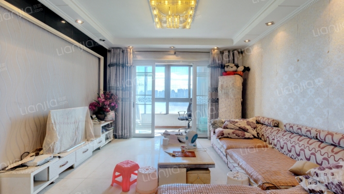 骏逸第一江岸二手房实景图