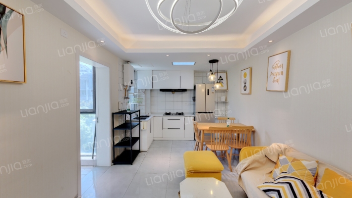 都市水乡水碧苑二手房实景图