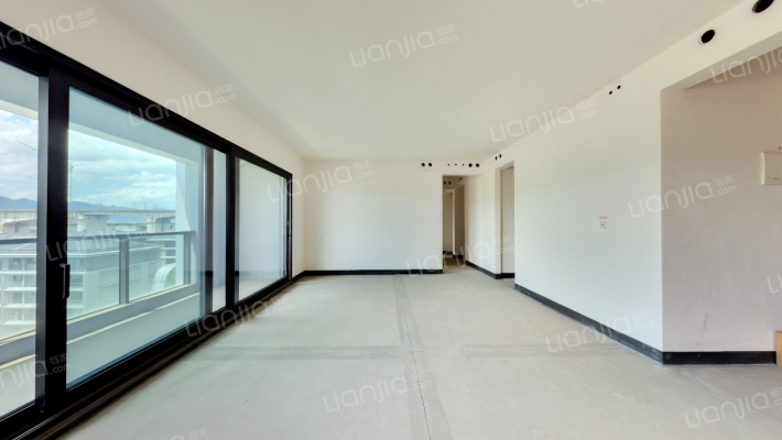 壹江郡三期二手房实景图