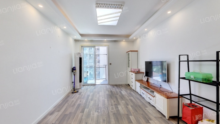 桐林逸景二手房实景图