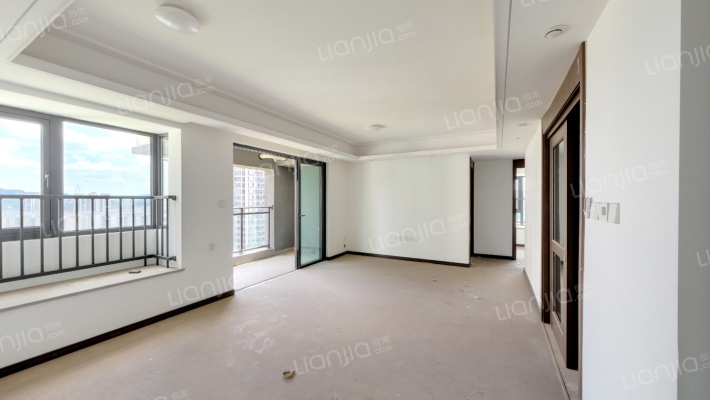 万科招商理想城致远二手房实景图