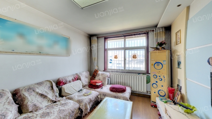 三三公寓二手房实景图