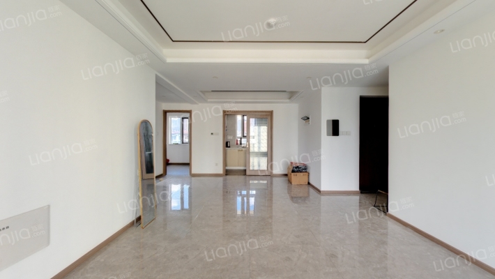 招商碧桂园依云四季二手房实景图