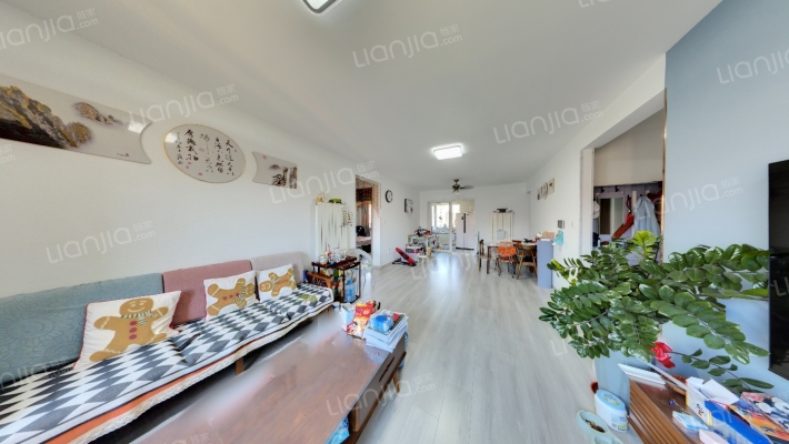 山水华府二手房实景图