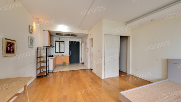 玲珑湾花园六区二手房实景图