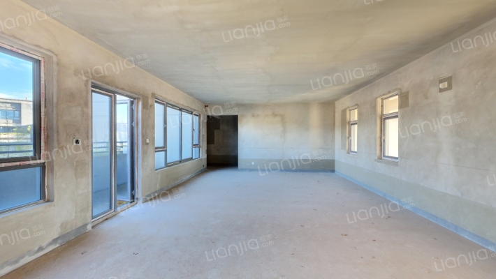 龙兴国际生态新城天凌二手房实景图