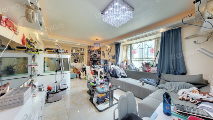 中海怡翠山庄一期二手房实景图