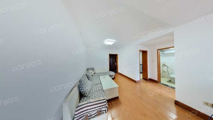 贸易楼二手房实景图