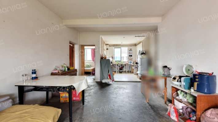 漕湖花园六区二手房实景图