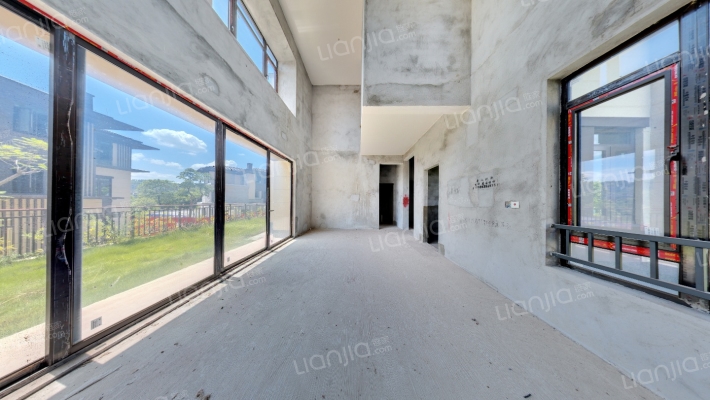 富力白鹭湾御湖二手房实景图