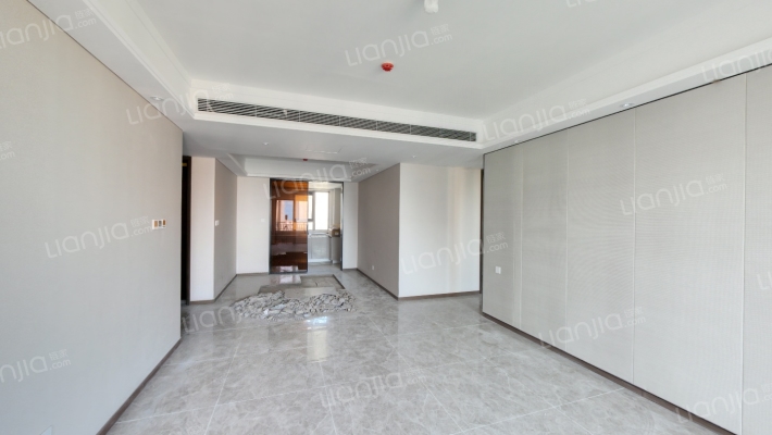 融创中心融耀二手房实景图