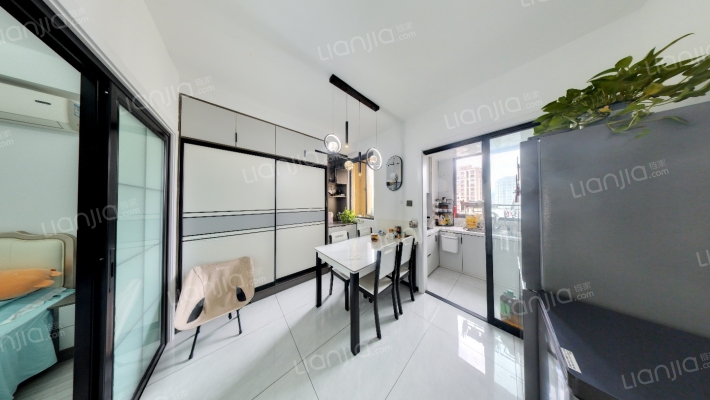 下轮公寓二手房实景图