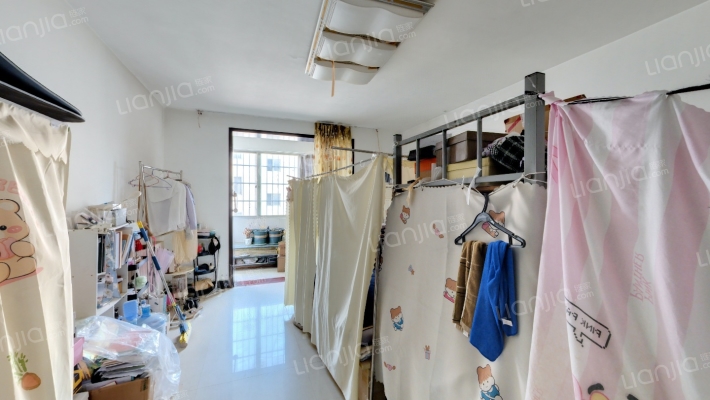 桃源新苑小区二手房实景图