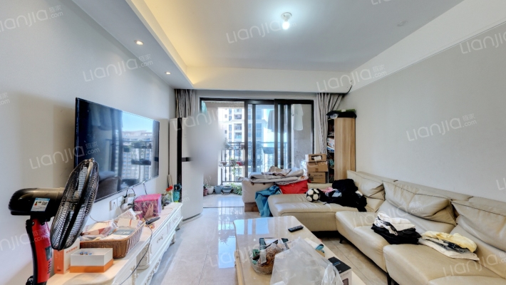 中雅江湾二手房实景图