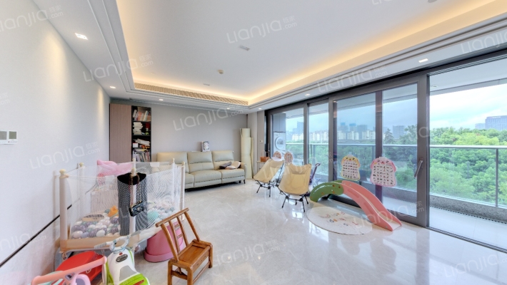 臻奥院二期二手房实景图