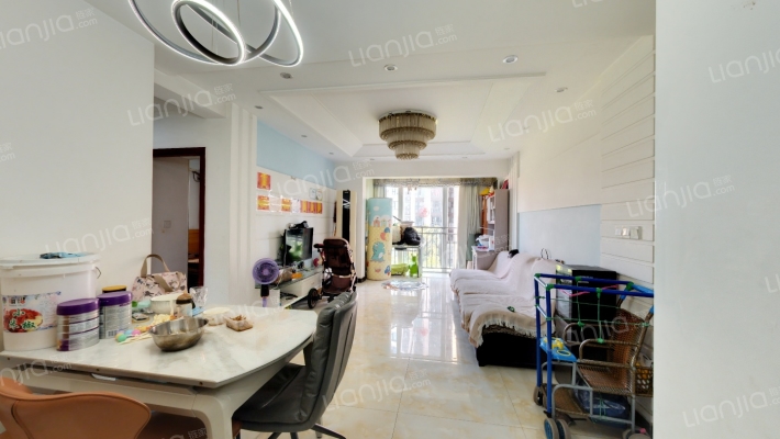 蓝光彩云府二手房实景图