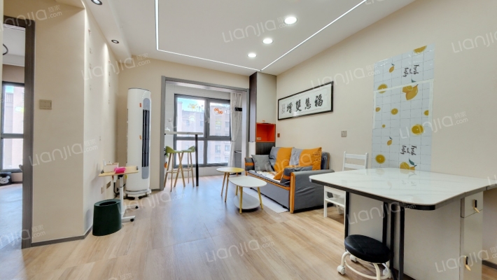 英发新苑二手房实景图