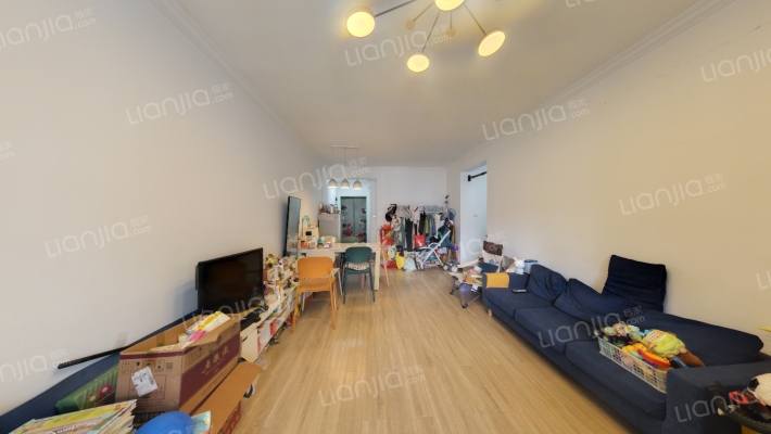 昆盛肖邦二手房实景图