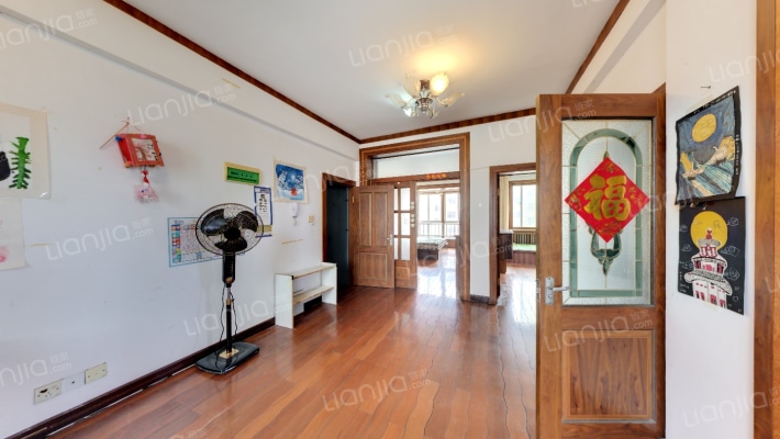 绿色家园小区二手房实景图