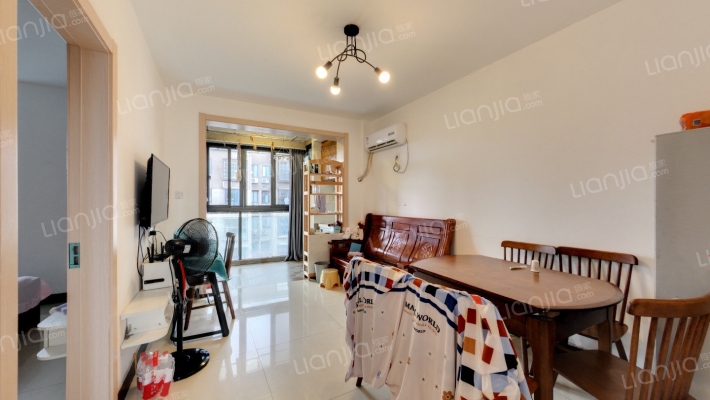 同仁家园金涛港二手房实景图