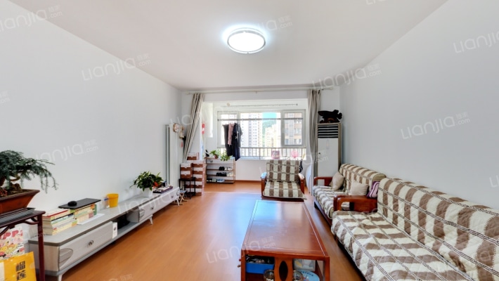 西江华府二手房实景图