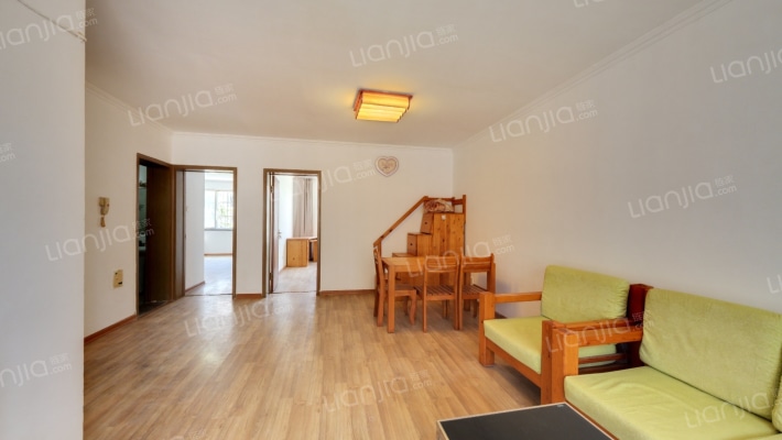 九水秀园二手房实景图