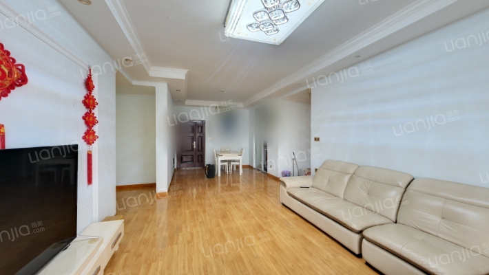 淳大香槟年华二手房实景图