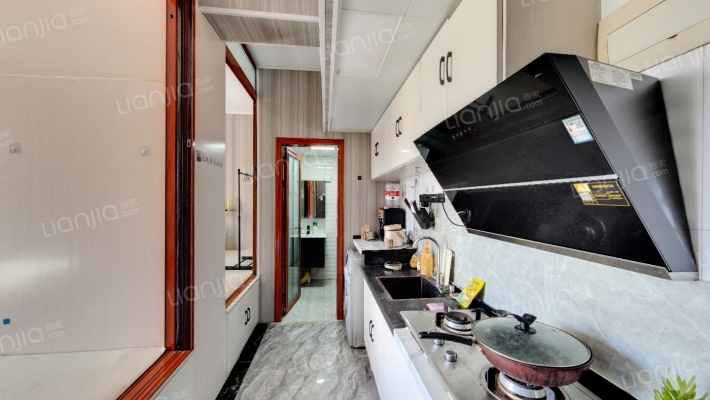 井冈山路商业二手房实景图