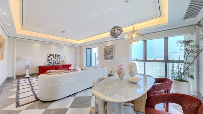 伍兹华府二手房实景图