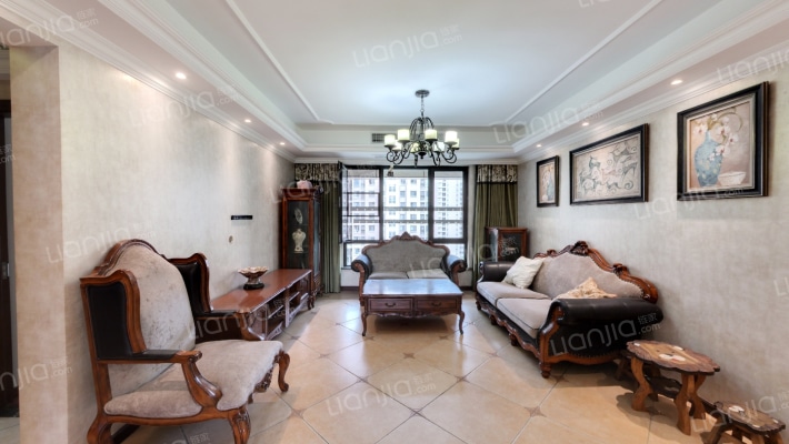 莱德绅华府二手房实景图