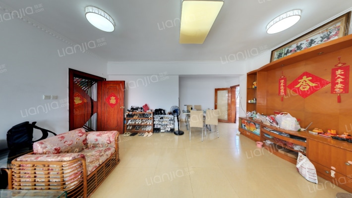 平湖特力商厦二手房实景图