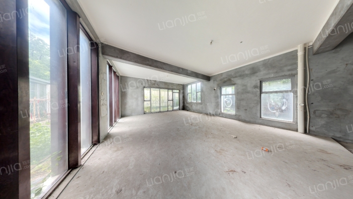 绿洲山语东区二手房实景图