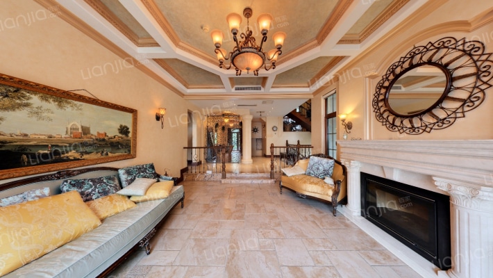 保利垄上九区二手房实景图