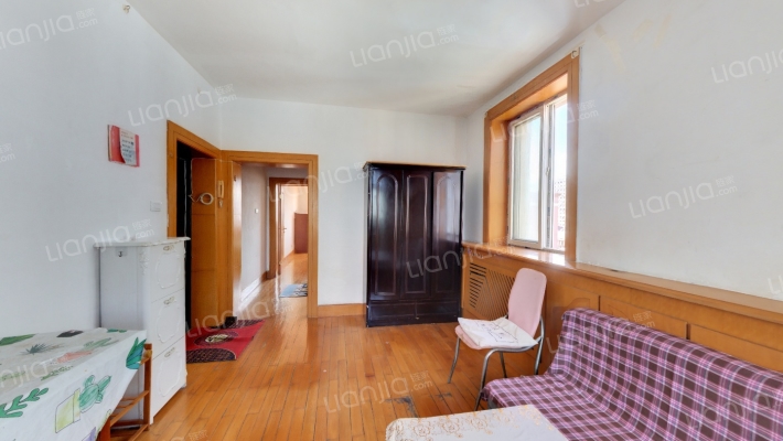 春德街二手房实景图