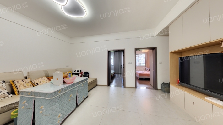 万年路166号二手房实景图