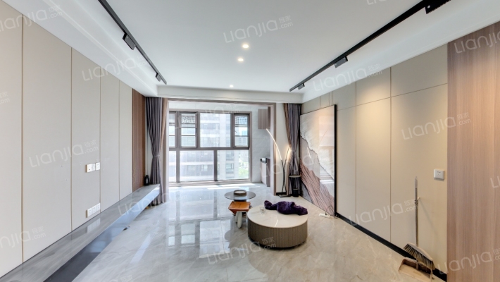 翡翠苑二手房实景图