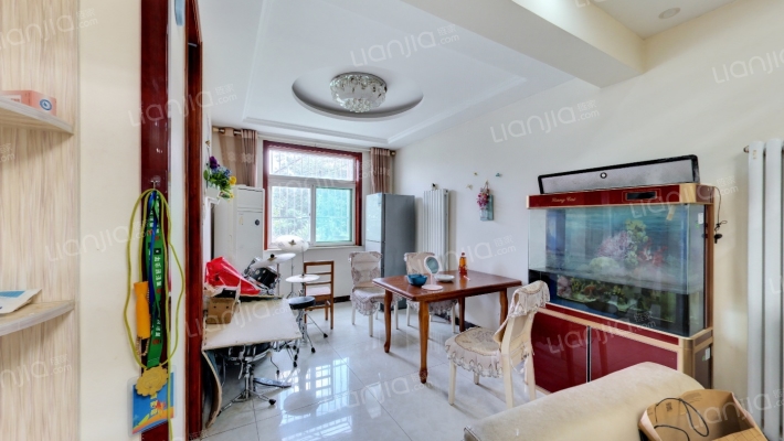 天润小区二手房实景图