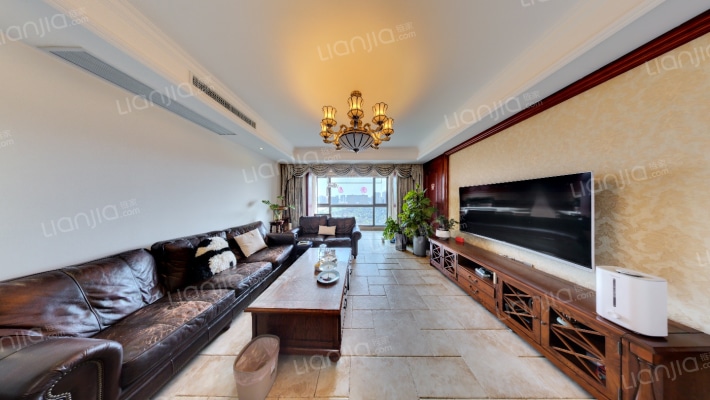 普罗旺世七期温泉别墅二手房实景图