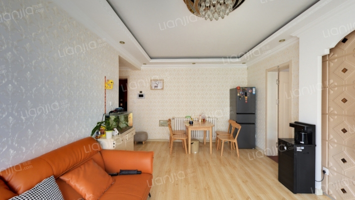 信特景苑二手房实景图