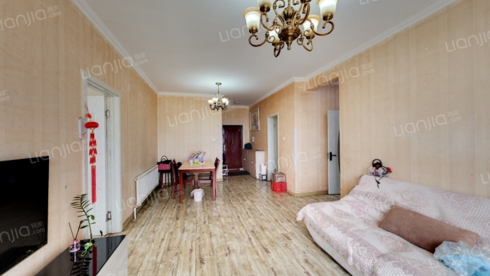 龙畔金泉五期K2区二手房实景图