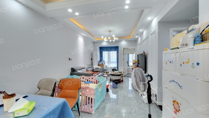 东原晴天二手房实景图