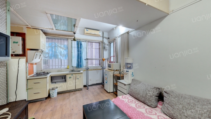 恒佳格调二手房实景图