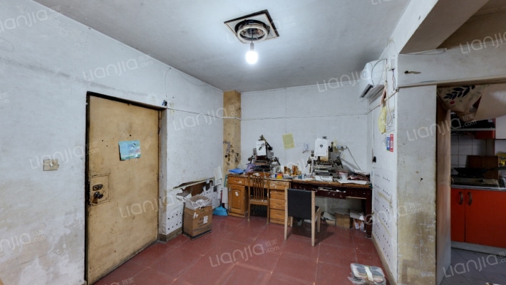 革新里24号院二手房实景图