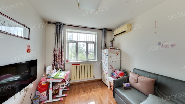 靖江里二手房实景图