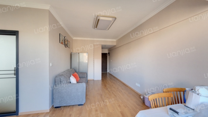 旭阳朗晴广场二手房实景图