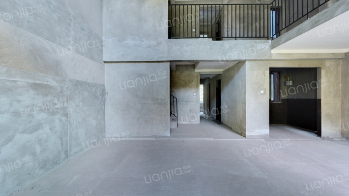 华远春风度二手房实景图