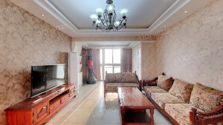 山水长天二手房实景图