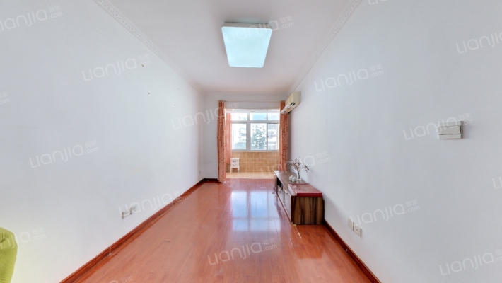 兴安路1-5(单号)二手房实景图