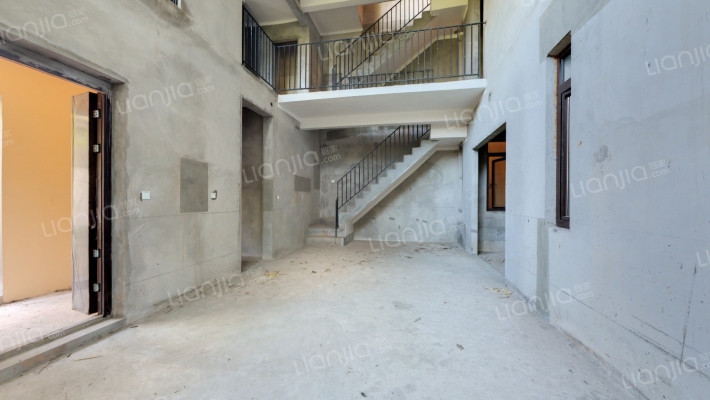 华远春风度二手房实景图