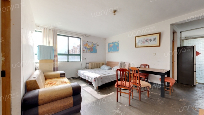 风河家园二手房实景图